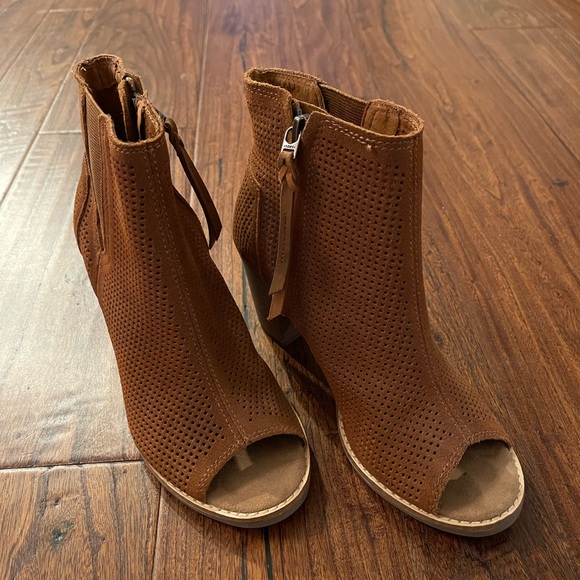 Toms booties 🤩 cognac brown - Picture 1 of 3